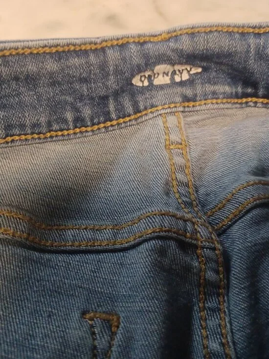 Old Navy Women's Blue Jeans Size 12 - Picture 4 of 6